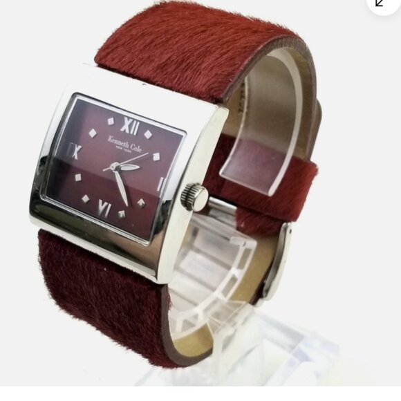 KENNETH COLE WATCH! - Picture 13 of 15